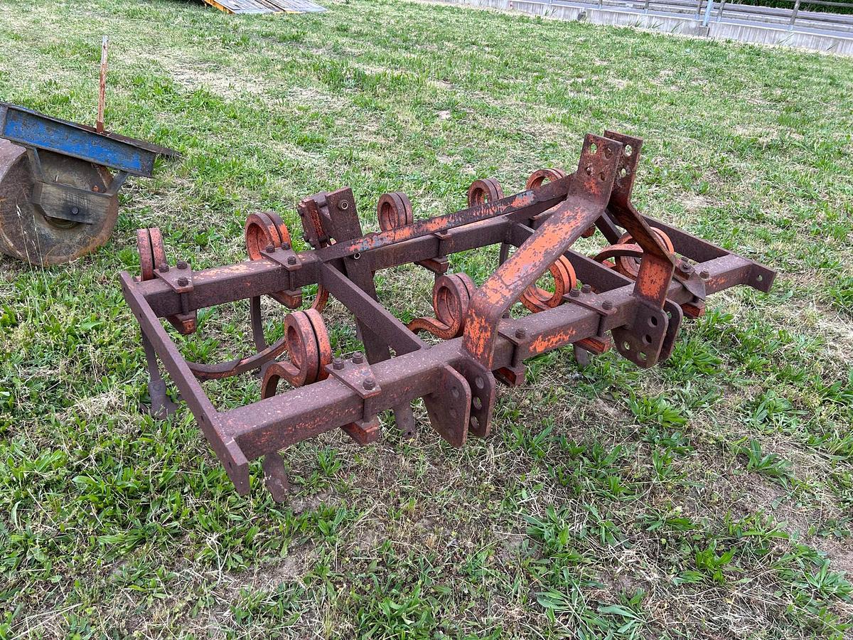 Usato Estirpatore preparatore a 9 ancore da 1,85m