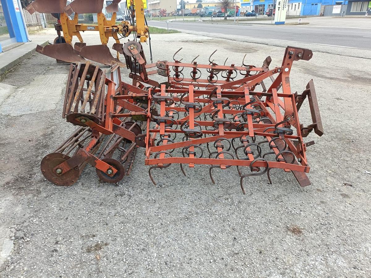 Usato vibrocoltivatore con doppio rullo da 3,20m