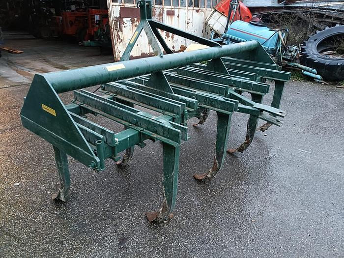 Usato Estirpatore da 2,70m con ancore da 65 cm