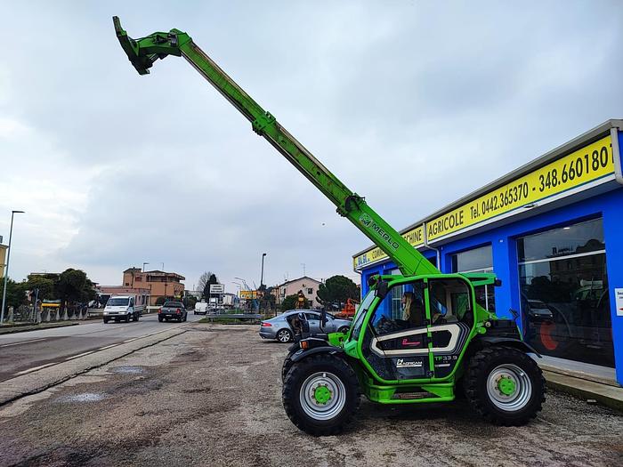 Usato Telescopico agricolo Merlo TF 33.9 CS- due sfili
