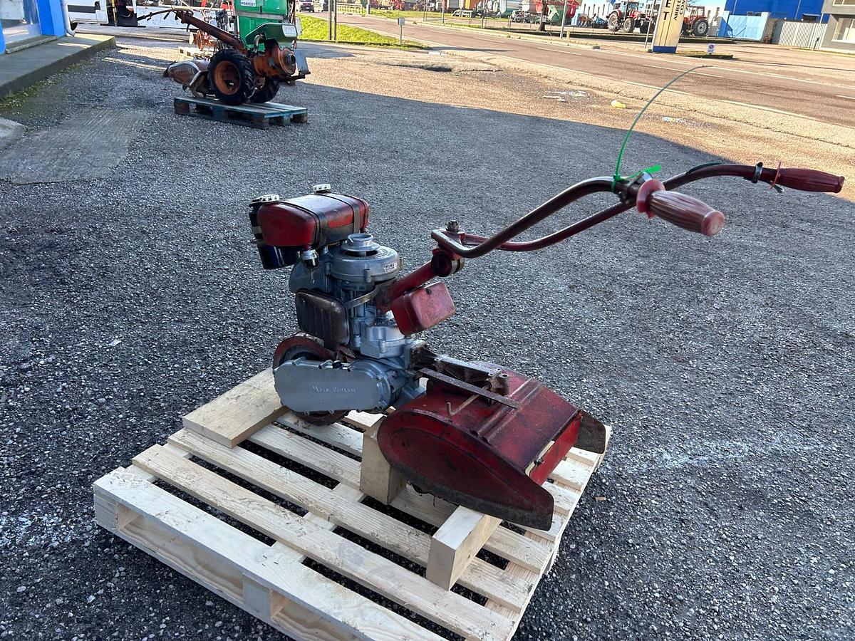 Usato Motocoltivatore Benassi con fresa da 33 cm