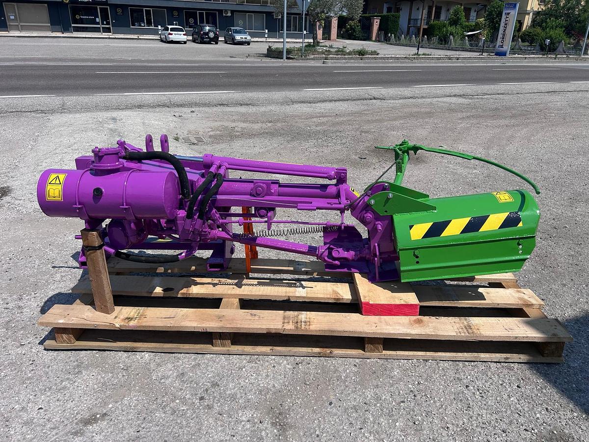 Usato Fresa interfilare marca Cavagion