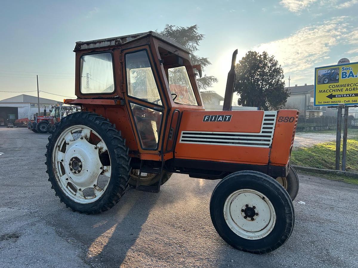 Usato fiat 880 con idroguida