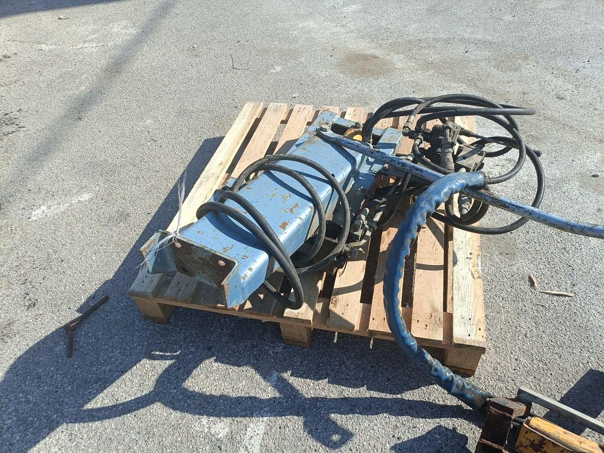 Usato Scalzatore ventrale Charrier a vomere
