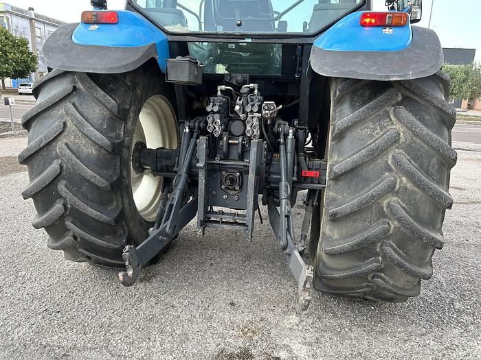 Usato New Holland TS 110 freni aria soll.e presa di forza