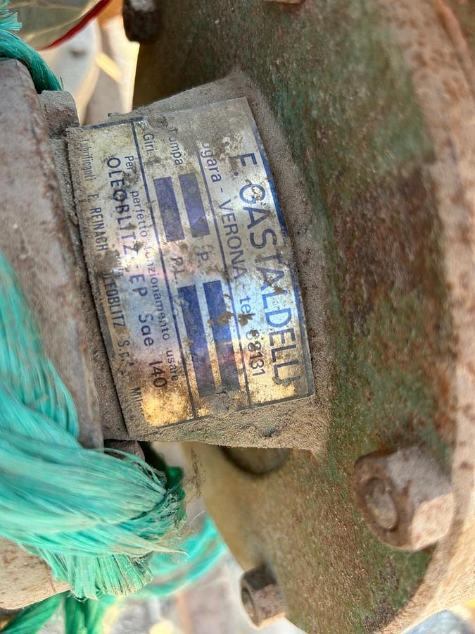 Usato Pompa Gastaldelli con cavalletto e pesca