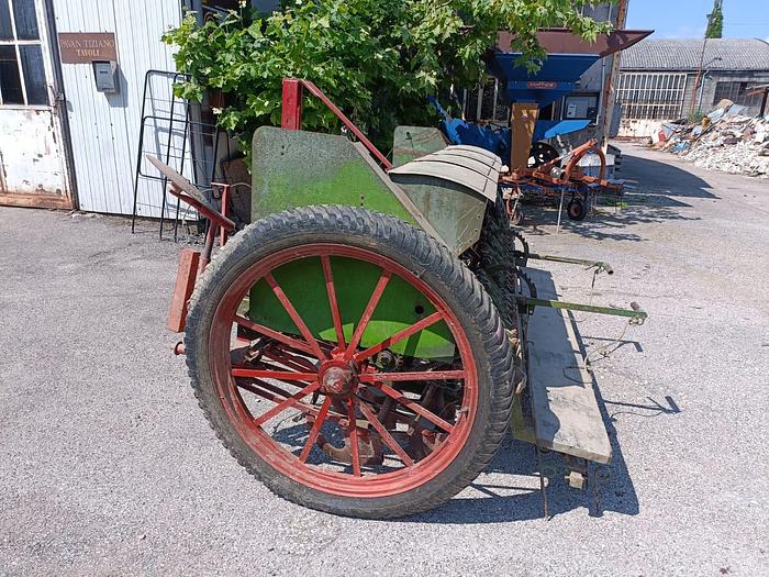 Usato Seminatrice da grano da 2,50m