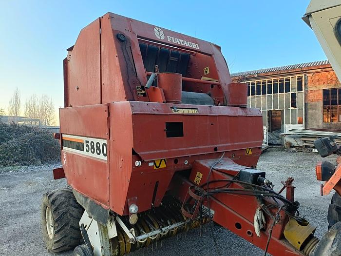 Usato Rotopressa Fiat Agri 5880