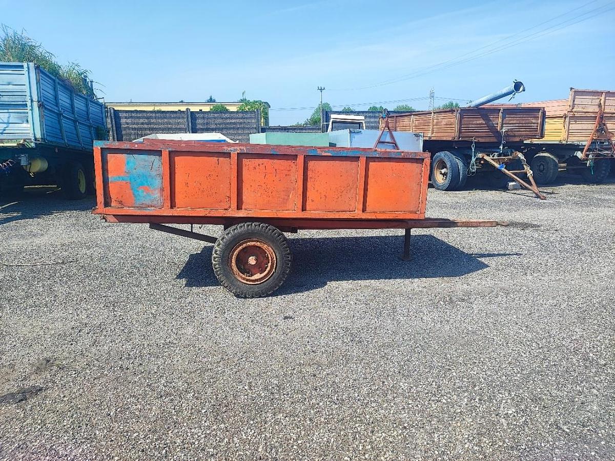 Usato Rimorchio 1 asse no targa