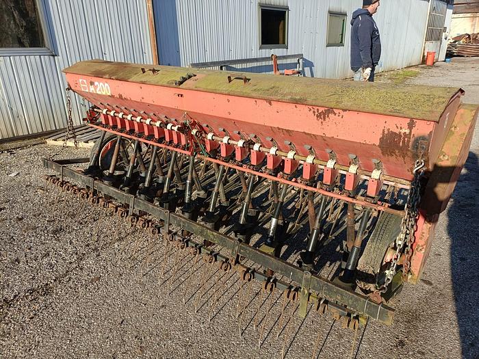 Usato Seminatrice marca Carraro mod. A200- 2,80m