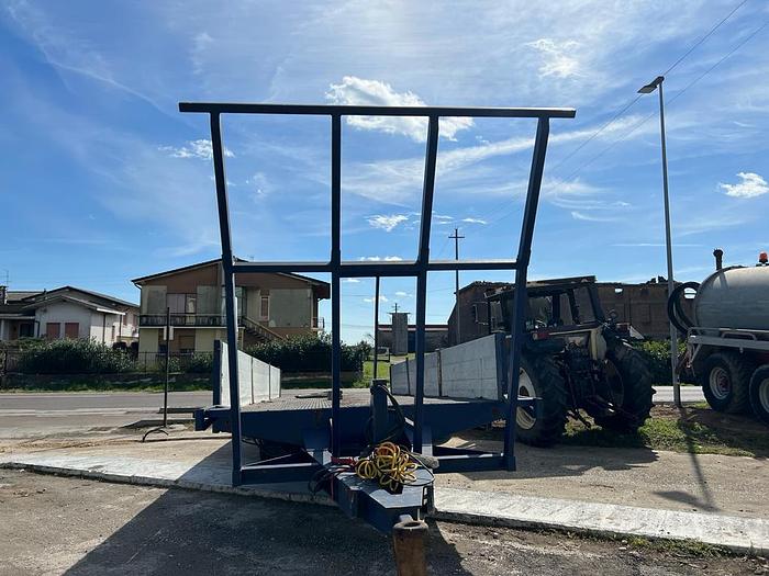 Usato Pianale agricolo 2 assi ravvicinati tipo biga