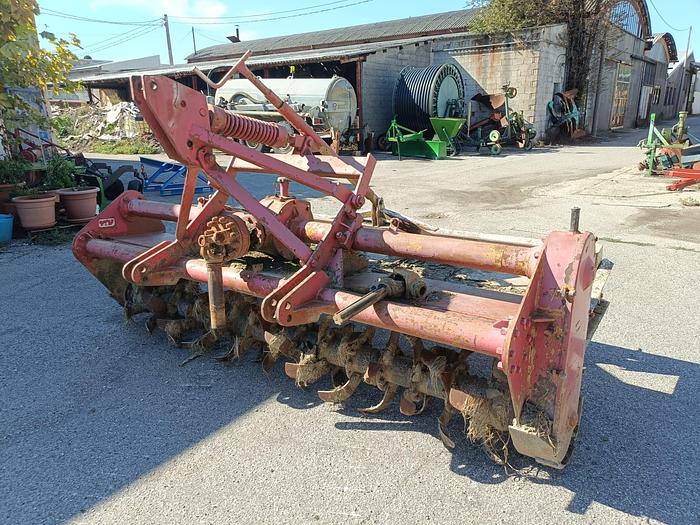 Usato Fresa con rullo a spuntoni da 2,70m