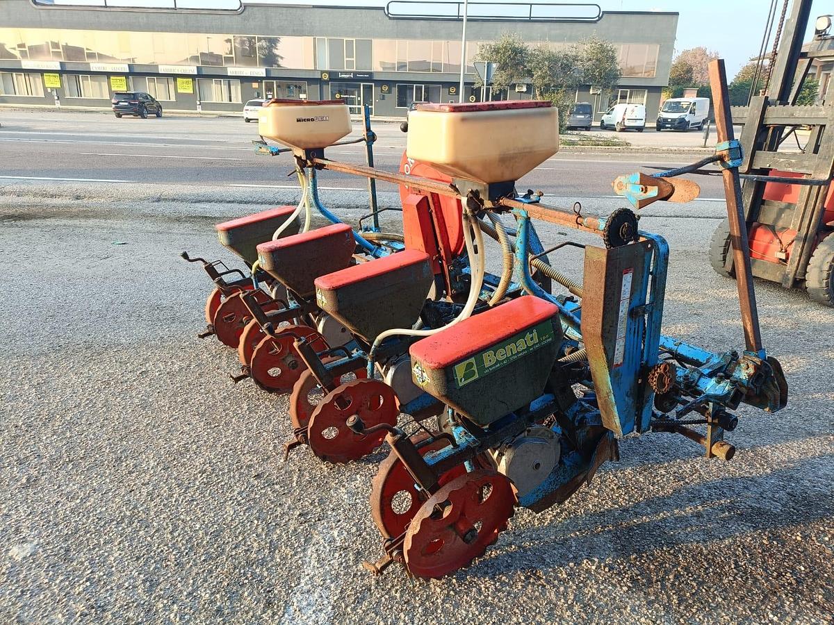 Usato Seminatrice da mais monosem a 4 file