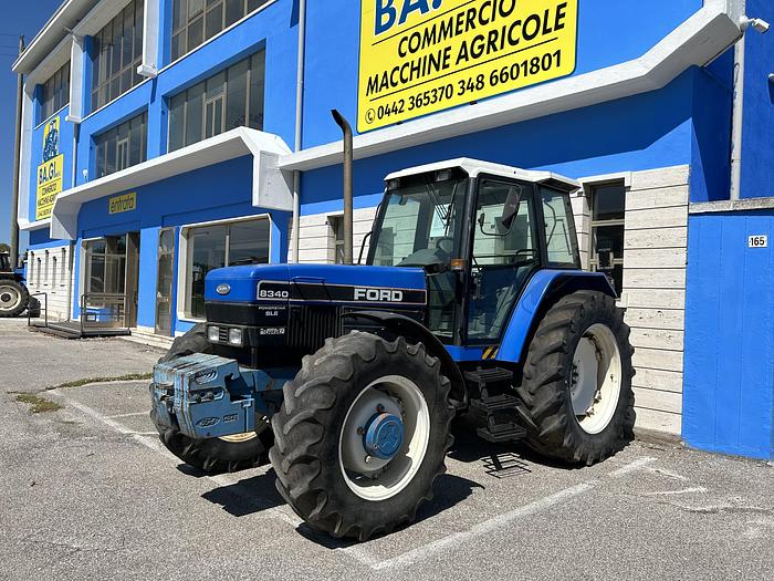 Usato New Holland Ford 8340-40km- traino freni aria 200q
