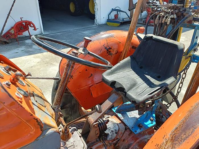 Usato Fiat 411 R completo di muletto marca Nobili