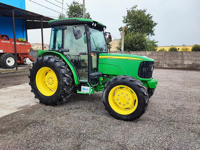 Usato John Deere 5515 DT-inversore-freni olio 120q