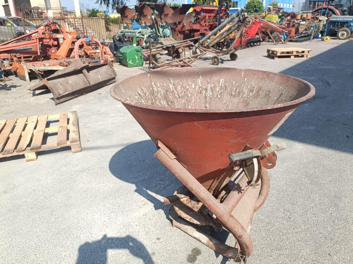 Usato Spandiconcime vari