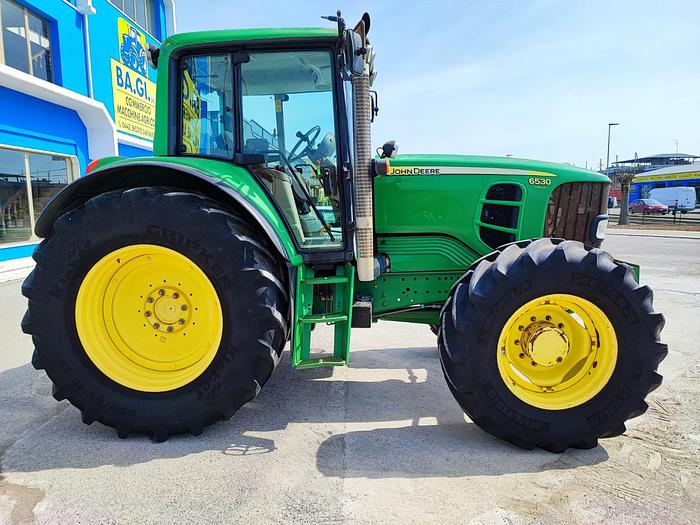 Usato John Deere 6530 Premium-ponte e cabina sospesi
