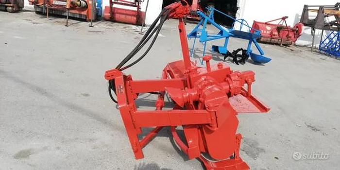 Usato Fresa con spostamento idraulico interfilare