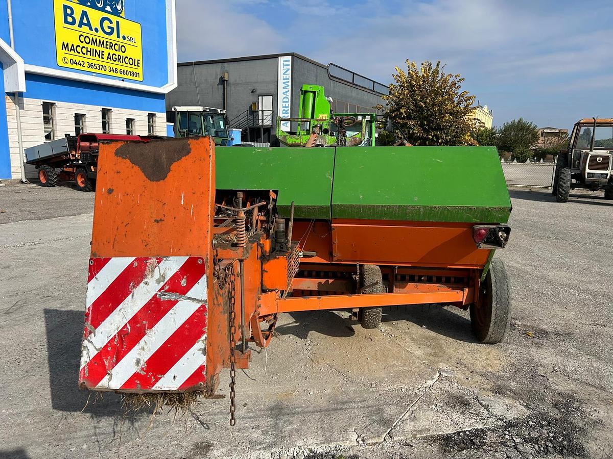 Usato Imballatrice per balline marca Gallignani modello 5000