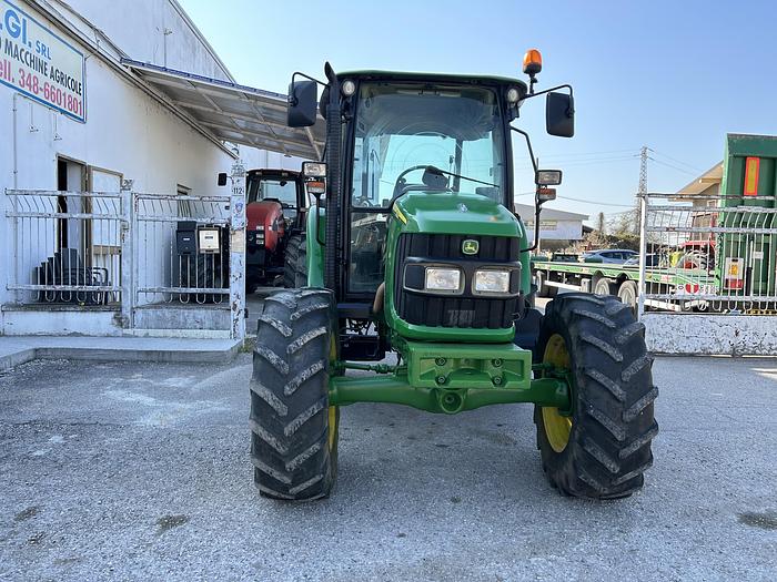 Used John Deere 5820- CV 95- cilindri 4- anno 2004
