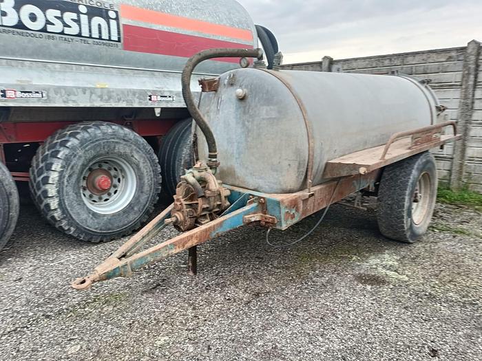 Usato Botte liquame Mutti 30 q