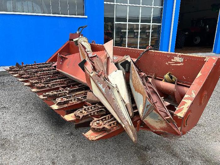 Usato Barra Fiatagri 570 L mais 5 file con carrello