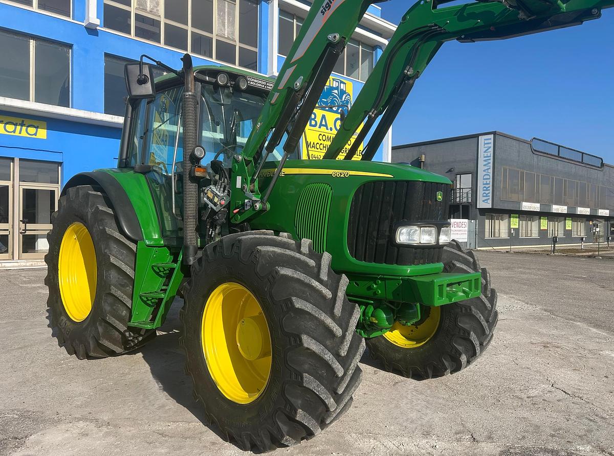 Usato John Deere 6620- caricatore Sigma4 con forche