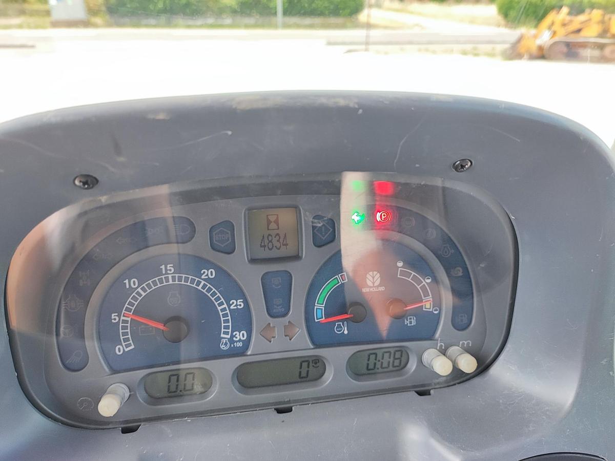Usato New Holland TLA 100-4800 h