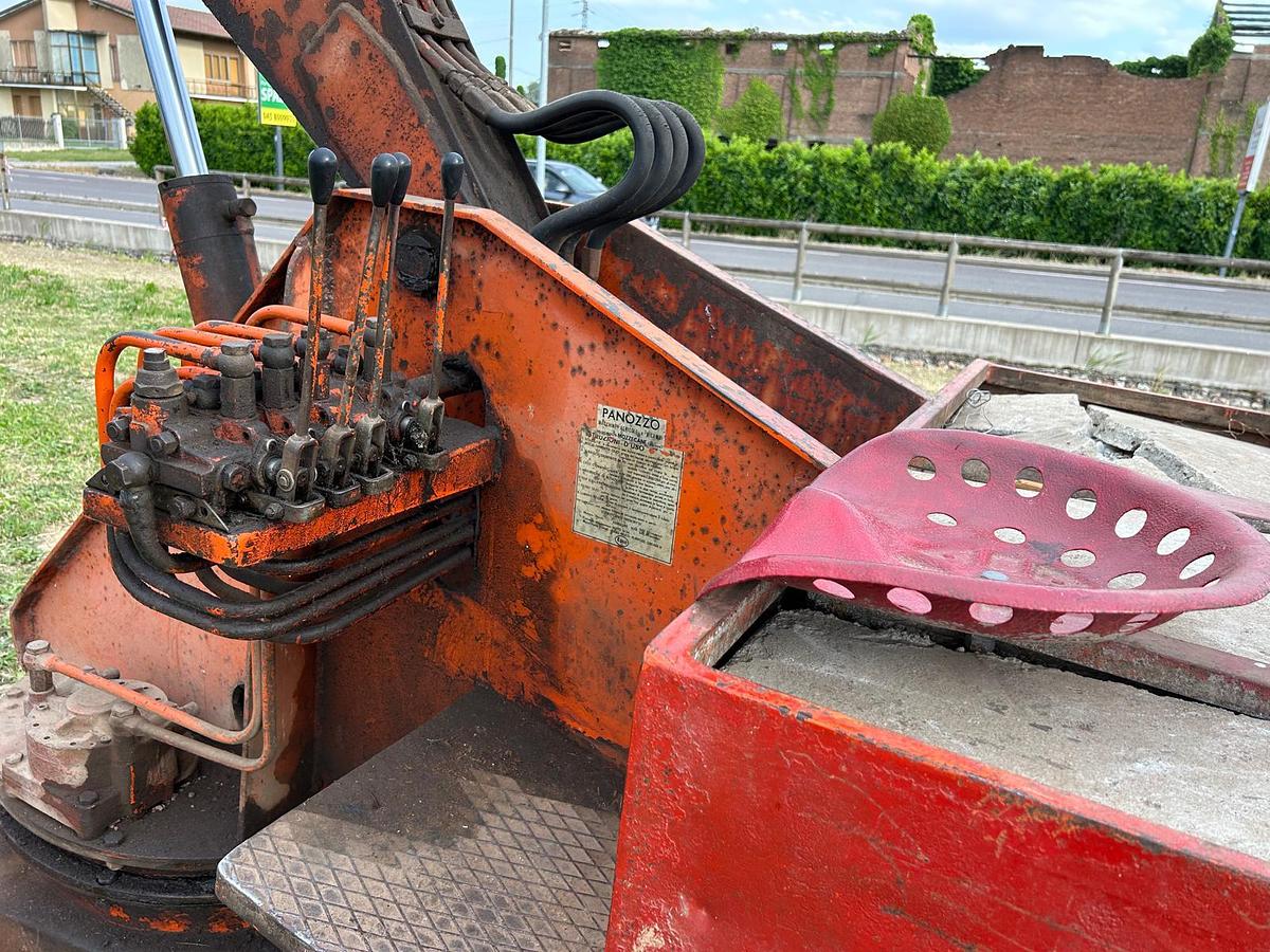Usato Carica letame trainato Panozzo