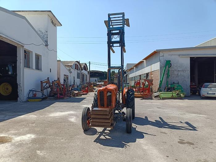 Usato Fiat 411 R completo di muletto marca Nobili