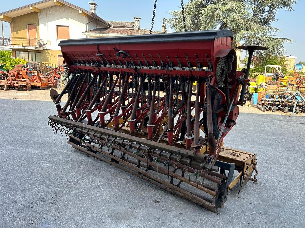 Usato Combinata con erpice Alpego 3m e seminatrice