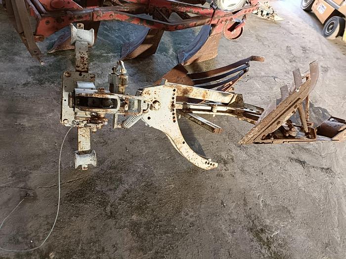 Usato Aratro monovomere Er.Mo