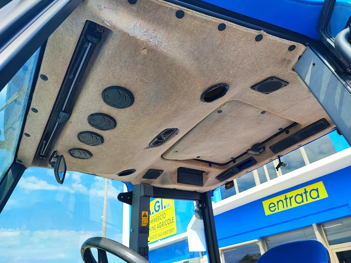 Usato New Holland TLA 100-6000 h