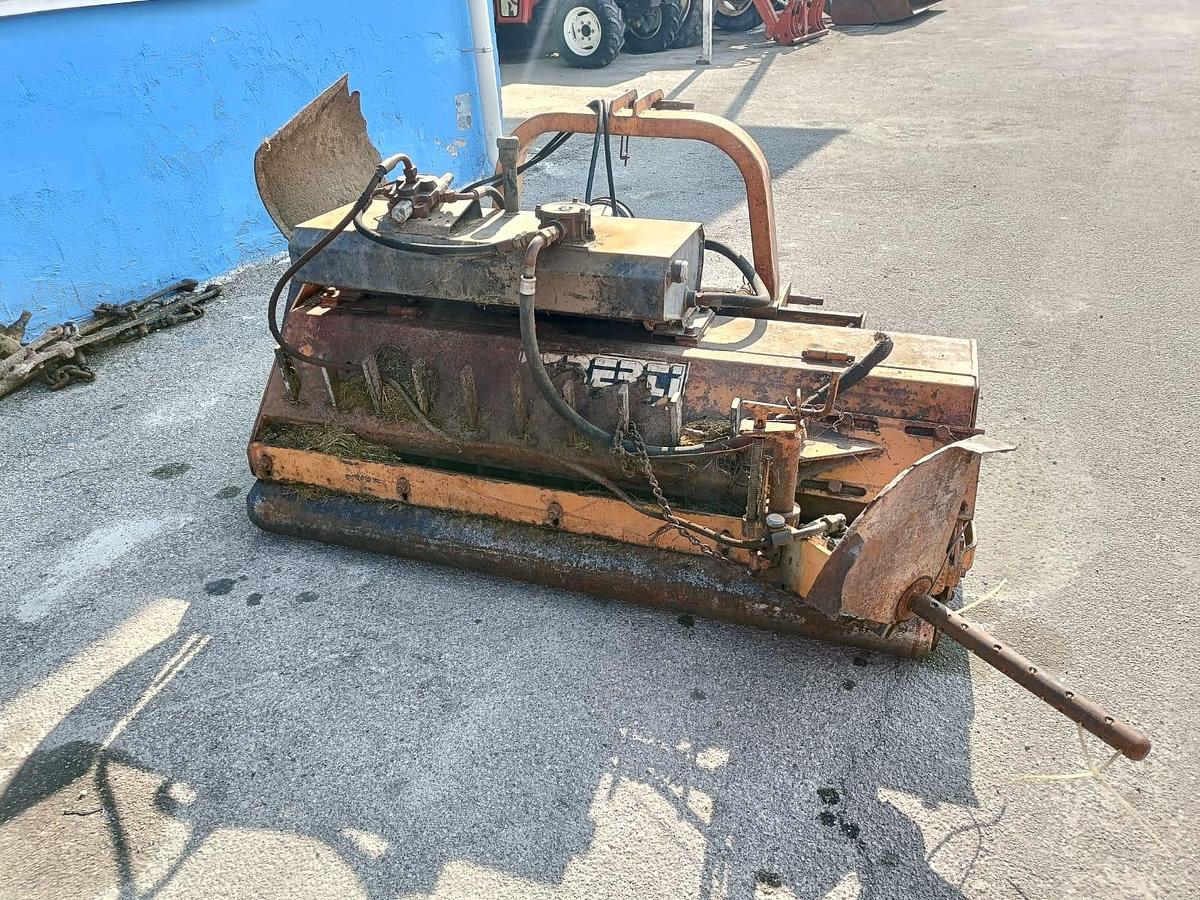 Usato Trincia Berti da 1,60m- spostamento idraulico e spollonatrice
