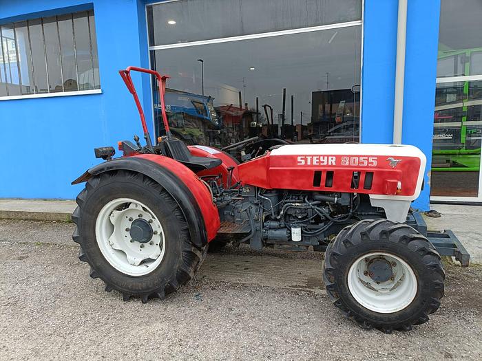 Usato Steyr 8055 DT- idroguida- arco di protezione