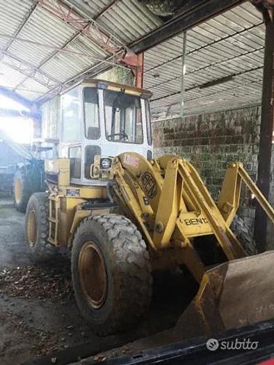 Usato Pala Benati cil. 6-CV 115-tara 76q.-anno1992