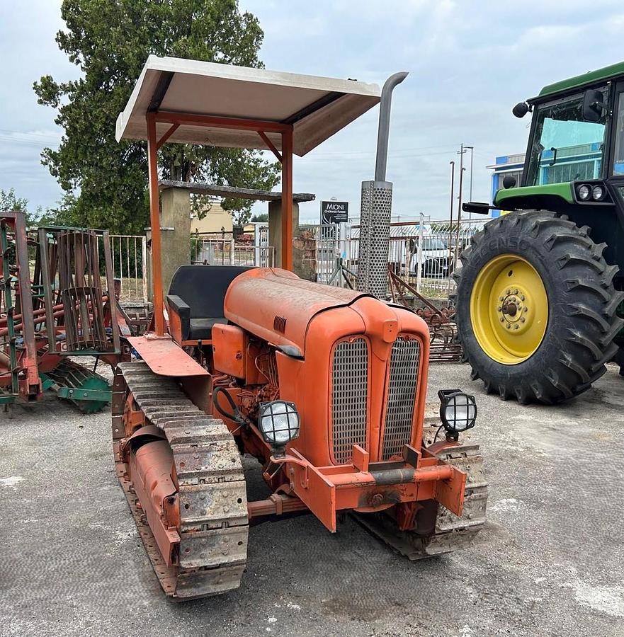 Usato Fiat 411 C cingolato rifatto tutto a nuovo