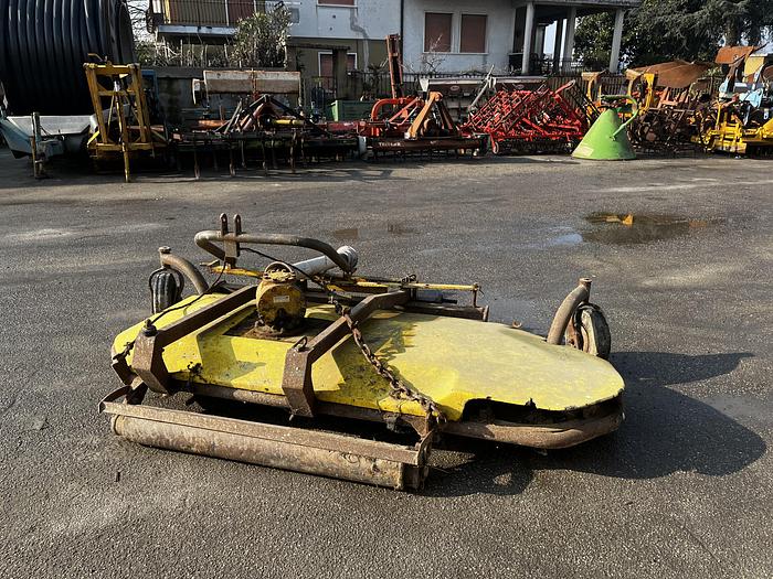 Used Taglia erba marca Hermes da 1,80m