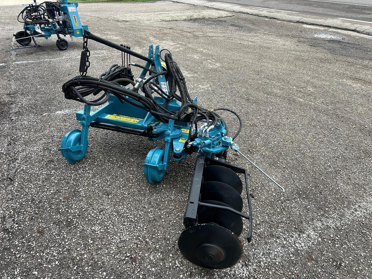 Usato scalzatore o porta attrezzi interfilare Spedo con dischi