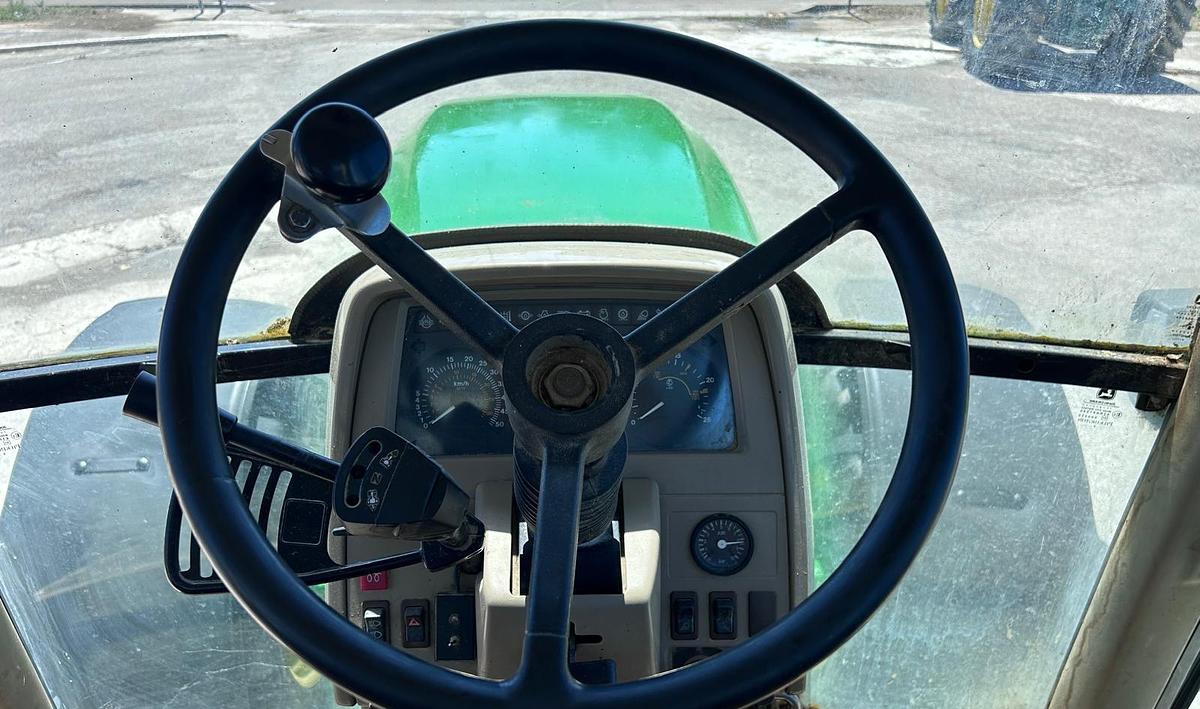 Usato John Deere 6520 SE