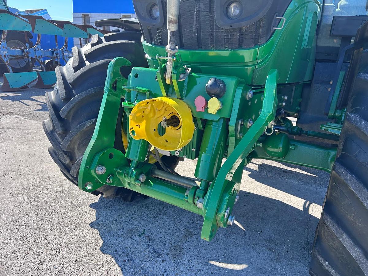 Usato John Deere 6150 R- PTO e soll. ant.