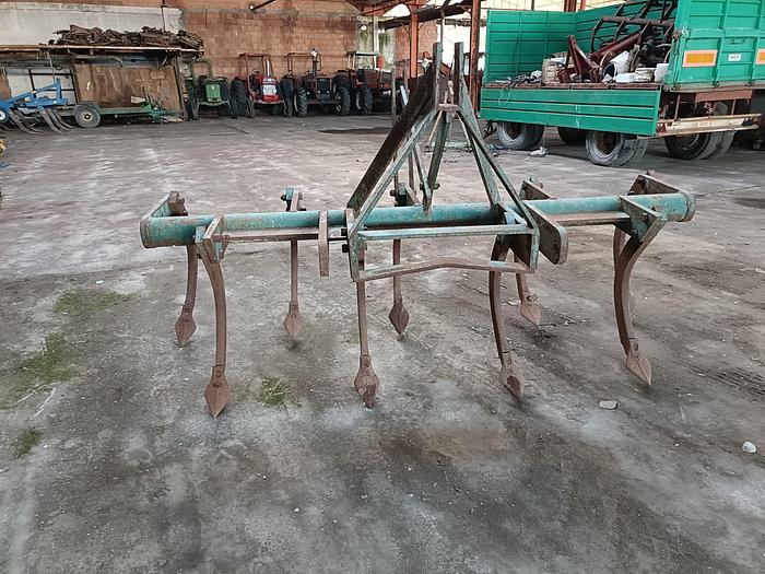 Usato Estirpatore da 2,50m a 9 ancore