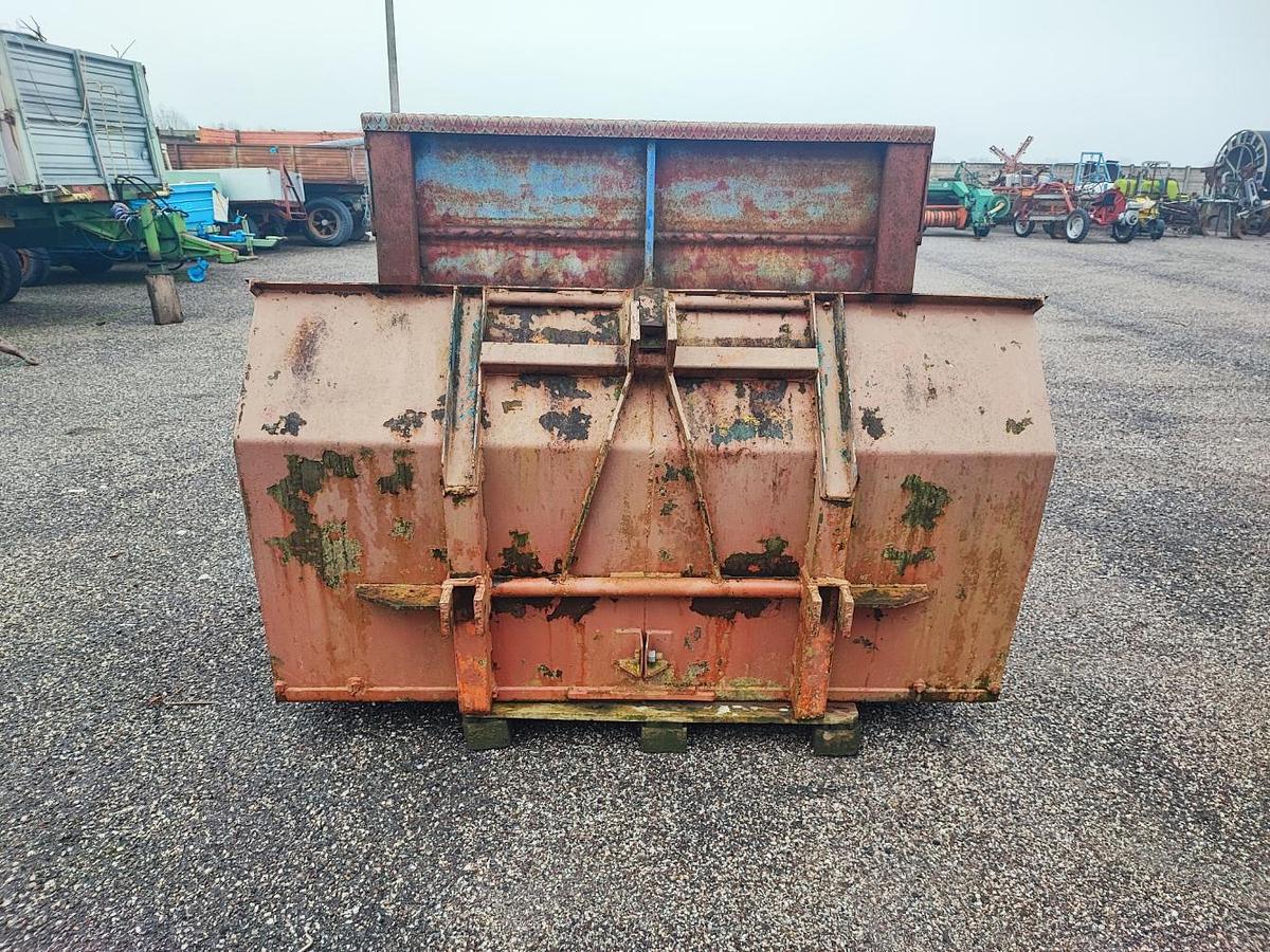 Usato Paletta posteriore 2x1.2 per trattore