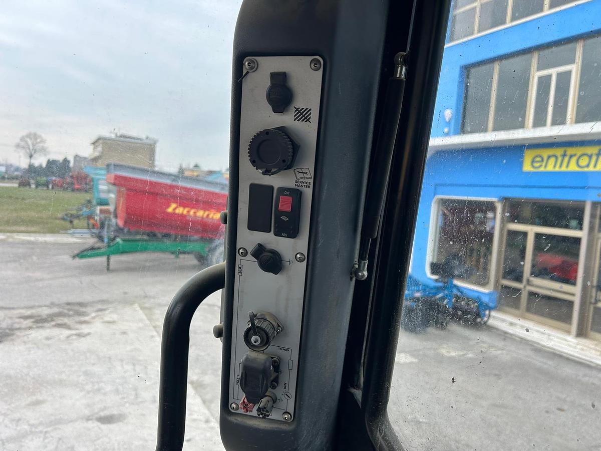 Usato Jcb 8310 CAMBIO RIFATTO