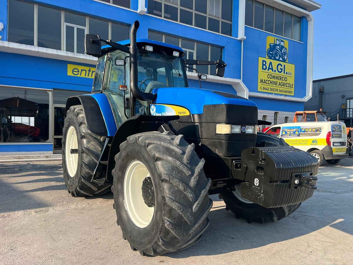 Usato New Holland TM 190-freni aria 200q