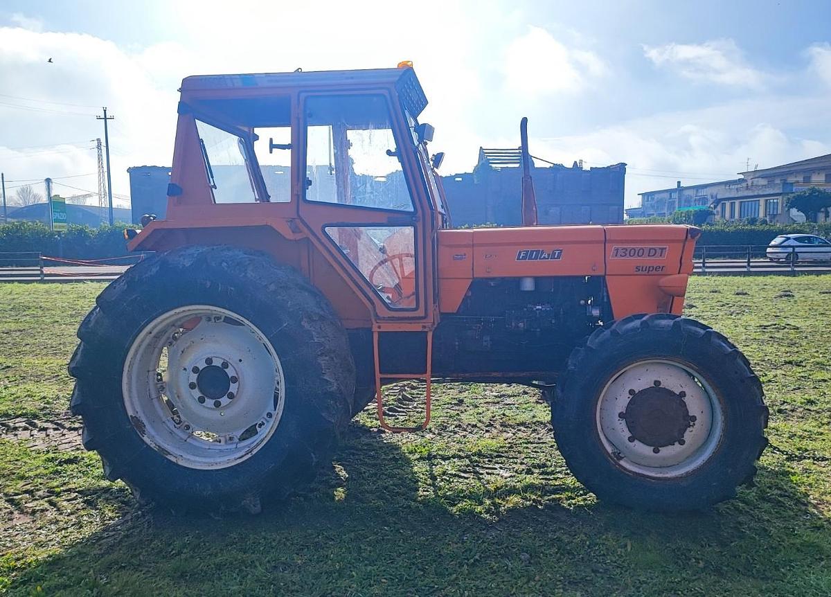 Usato Fiat 1300 Super-gomme nuove