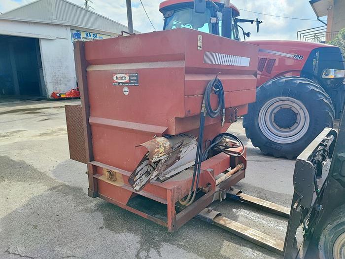 Usato Spanditrucioli Bravo-Bicieffe 3 m3