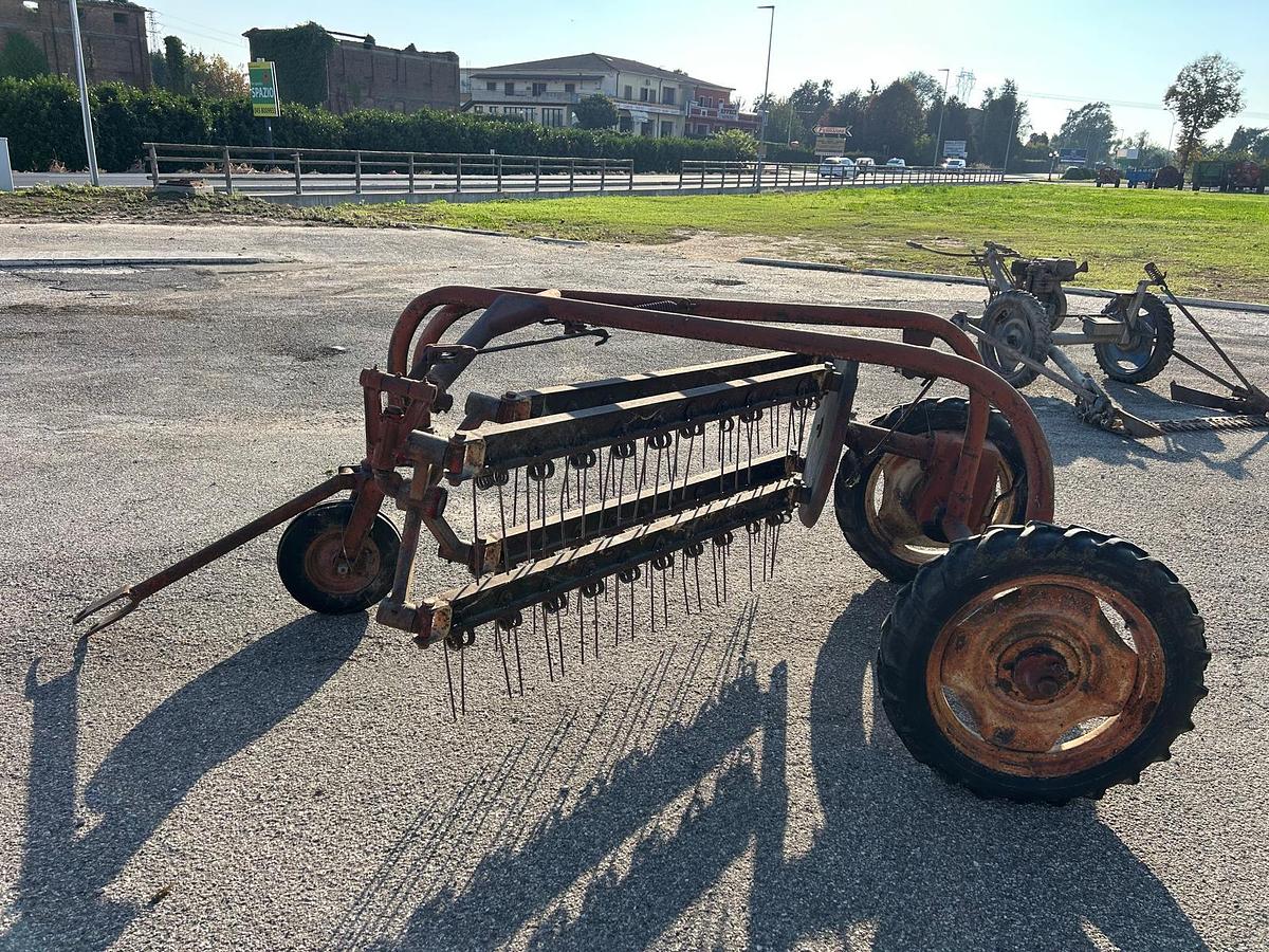 Usato Motoranghinatore a pettine OMC