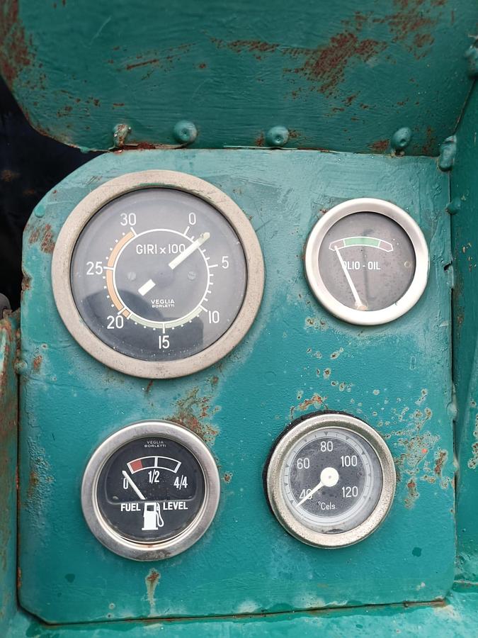 Usato gruppo motopompa con motore da camion 6 cilindri